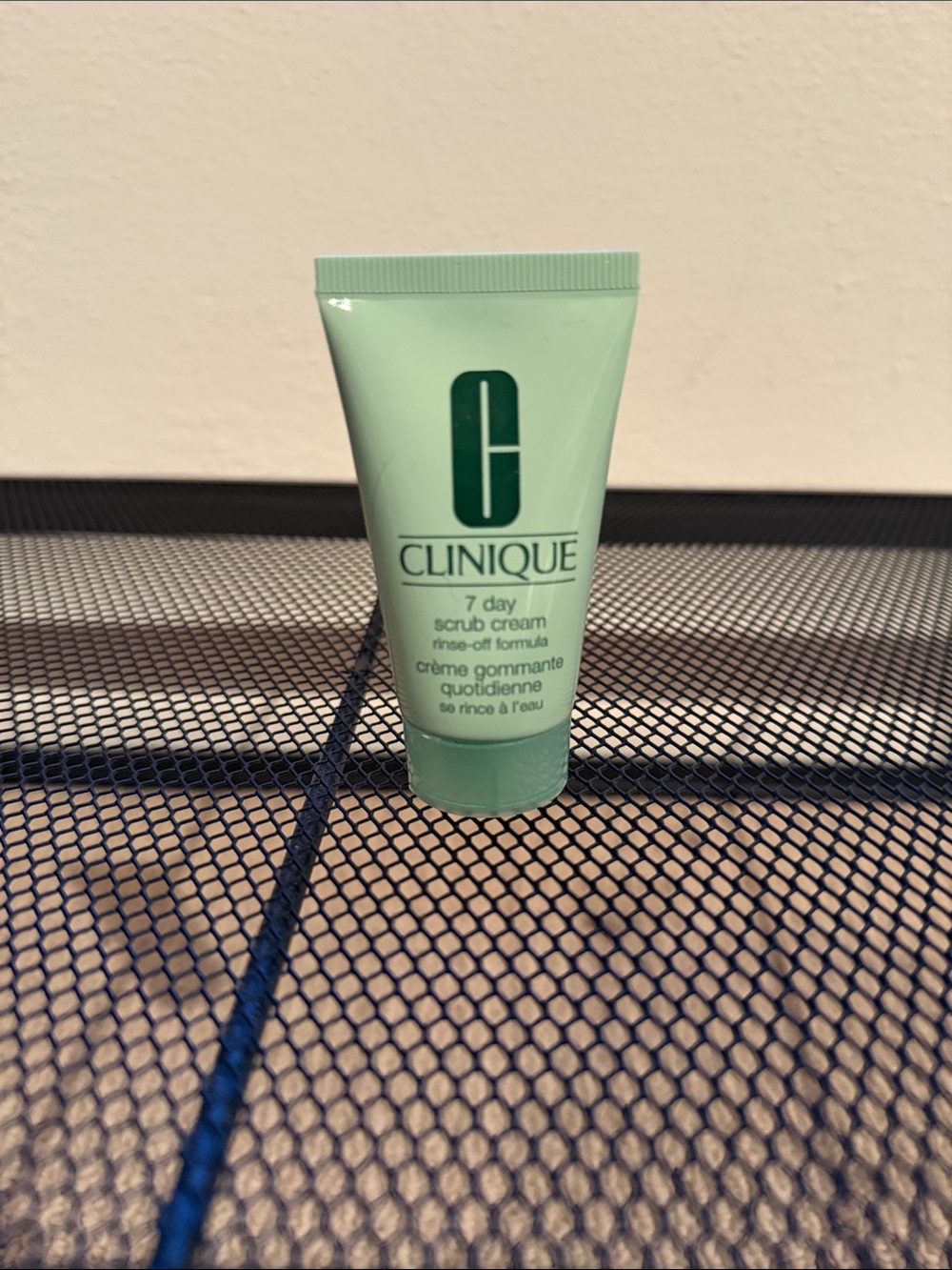 1oz Clinique 7 Day Scrub Cream